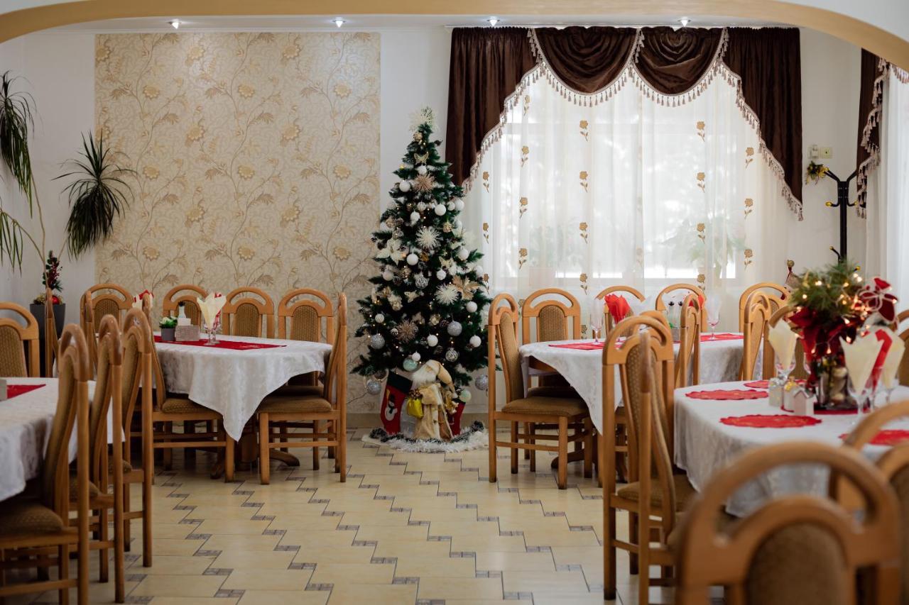 Pensiunea Valurile Bistritei Vatra Dornei Buitenkant foto