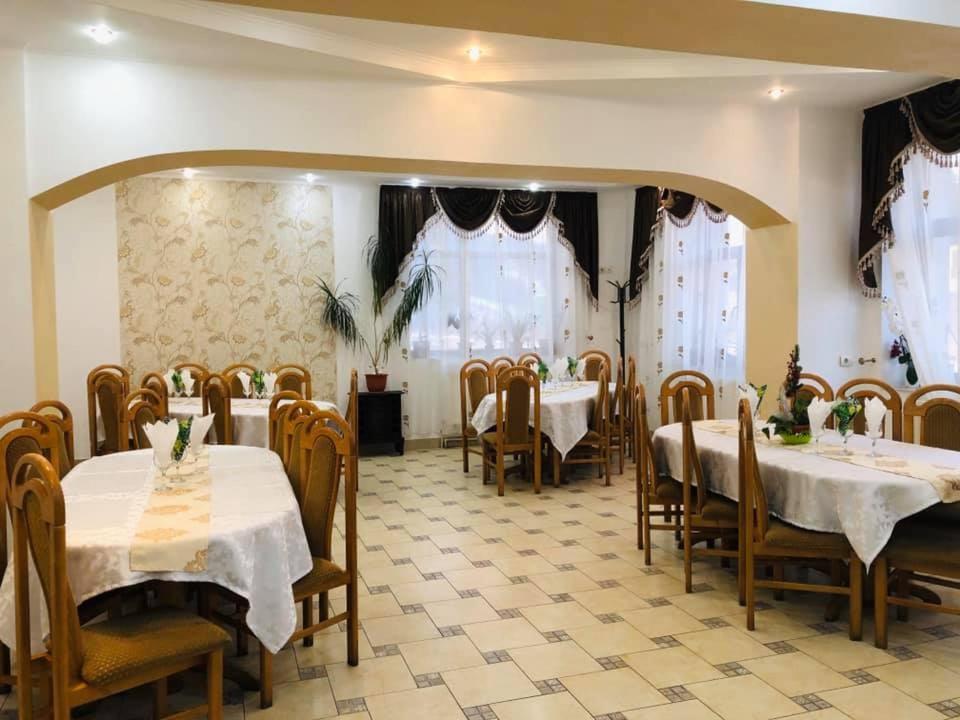 Pensiunea Valurile Bistritei Vatra Dornei Buitenkant foto